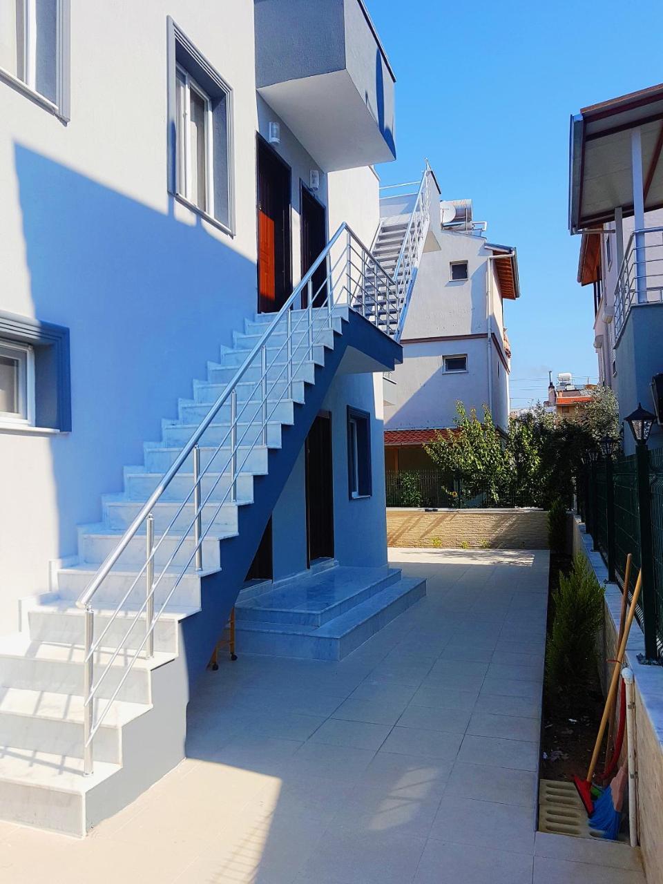 Ata Apart Hotels Ürkmez Εξωτερικό φωτογραφία